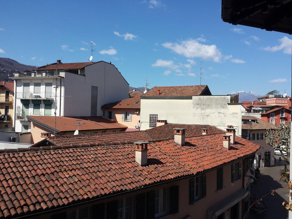 Appartamento Via De Vit Stresa Esterno foto