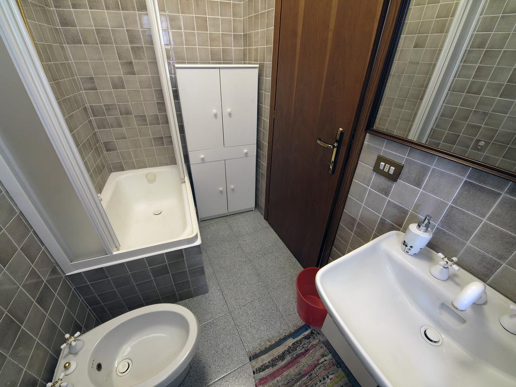 Appartamento Via De Vit Stresa Esterno foto